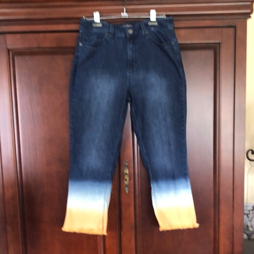 Susan Graver Blue and Yellow Ankle Cropped Jeans
